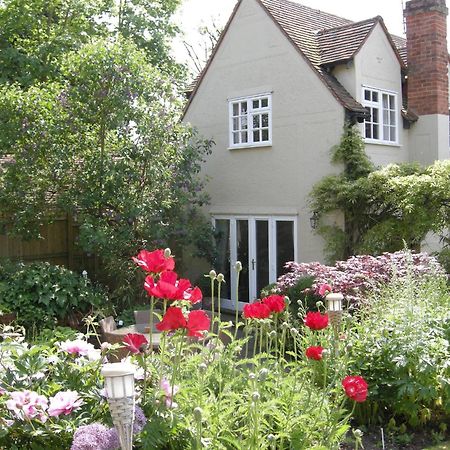 Motts Bed & Breakfast Great Dunmow Buitenkant foto