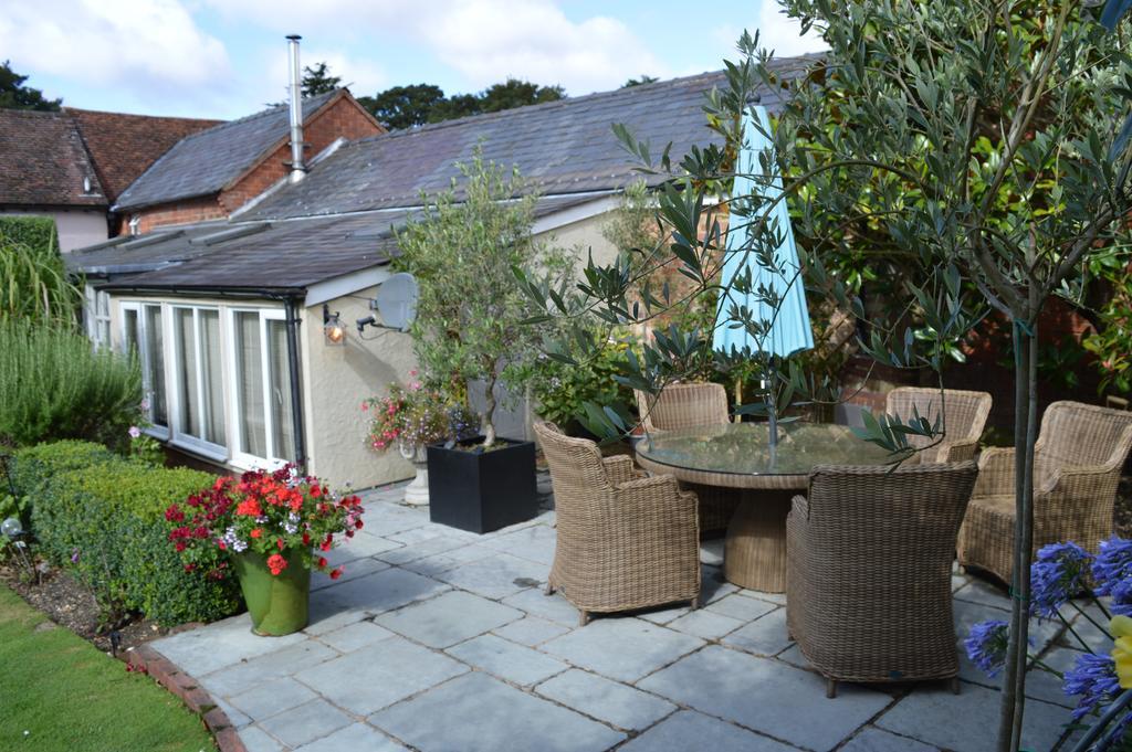 Motts Bed & Breakfast Great Dunmow Buitenkant foto